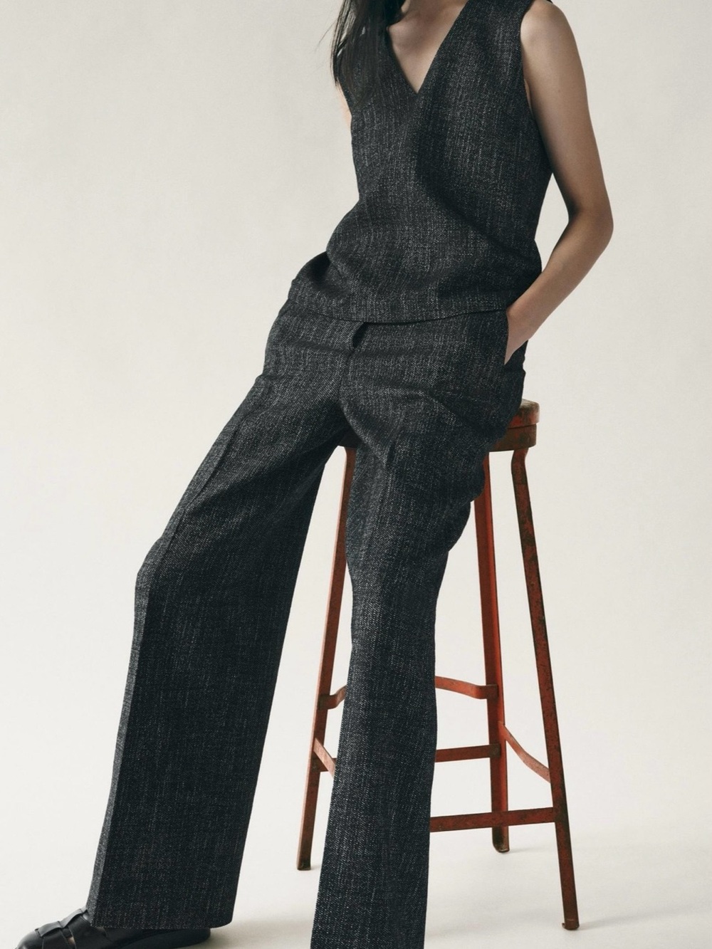 Zara Black Textured Wide-Leg Trousers - Picture 8 of 16